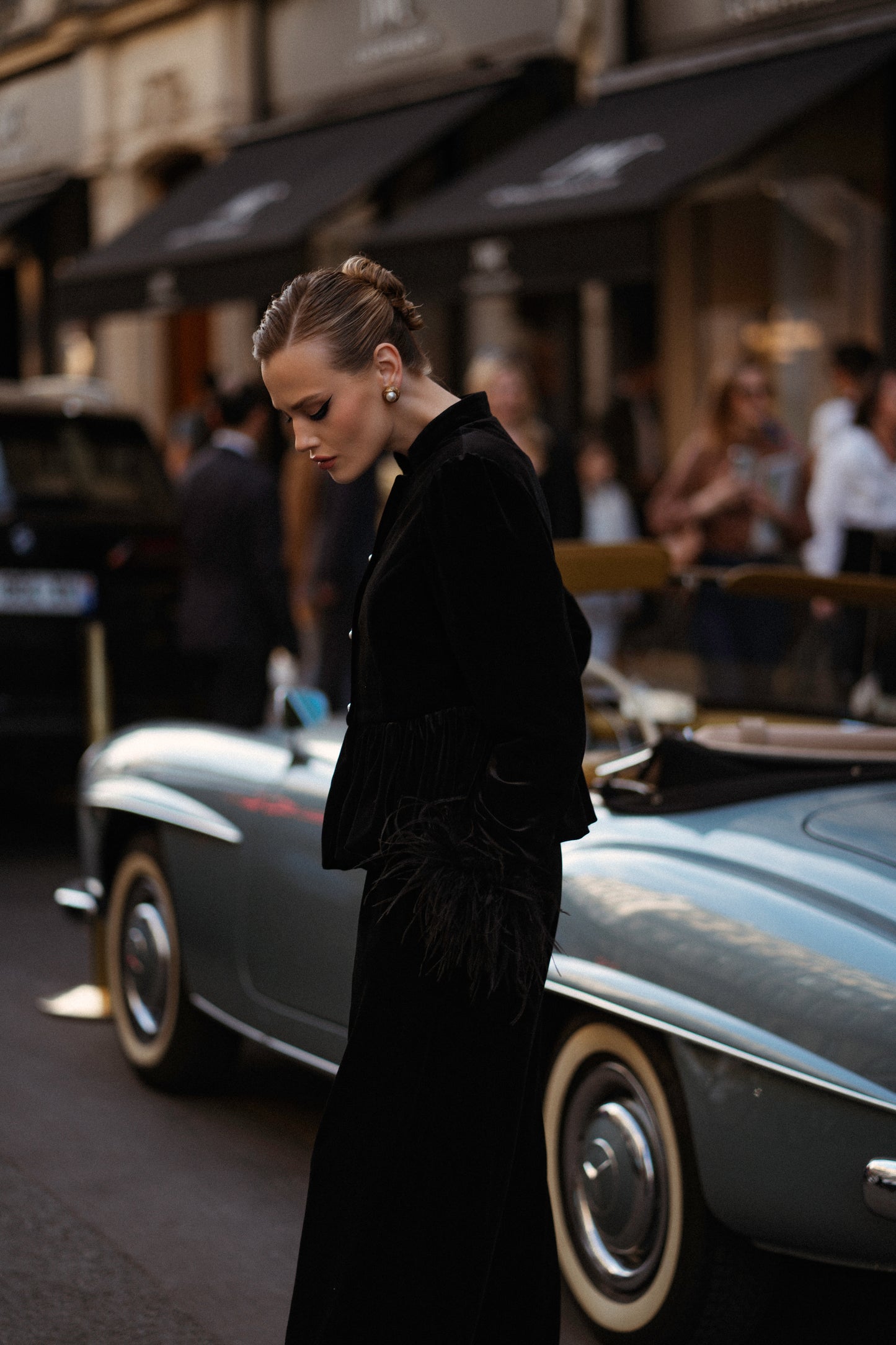 Velvet suit black “L’impératrice”