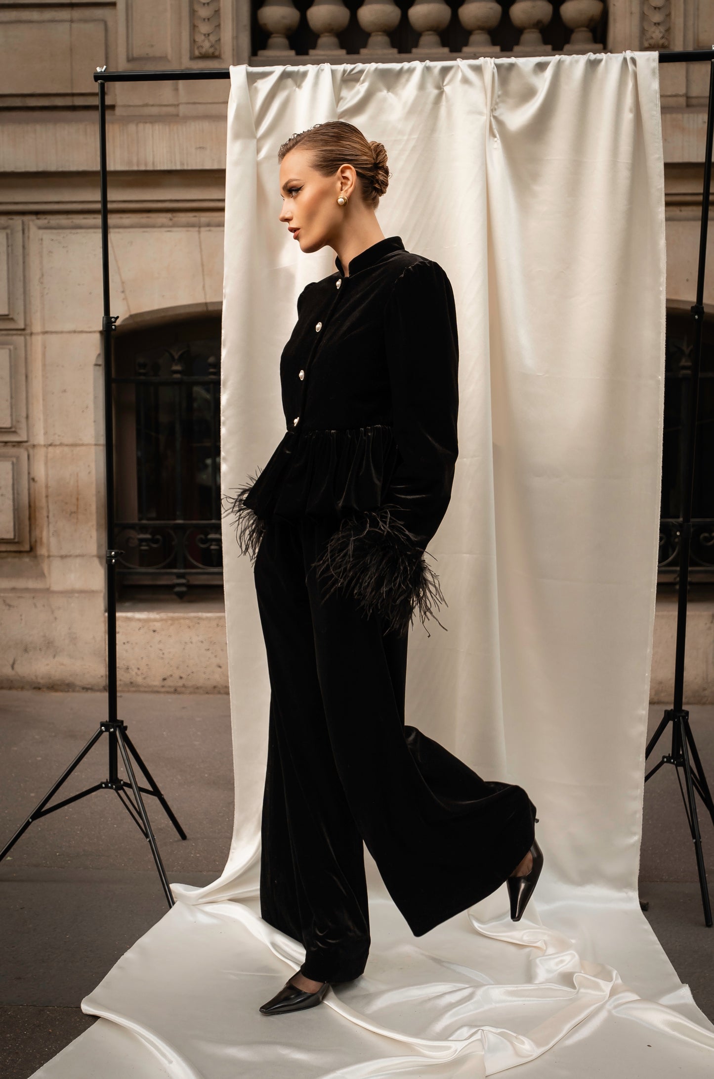 Velvet suit black “L’impératrice”